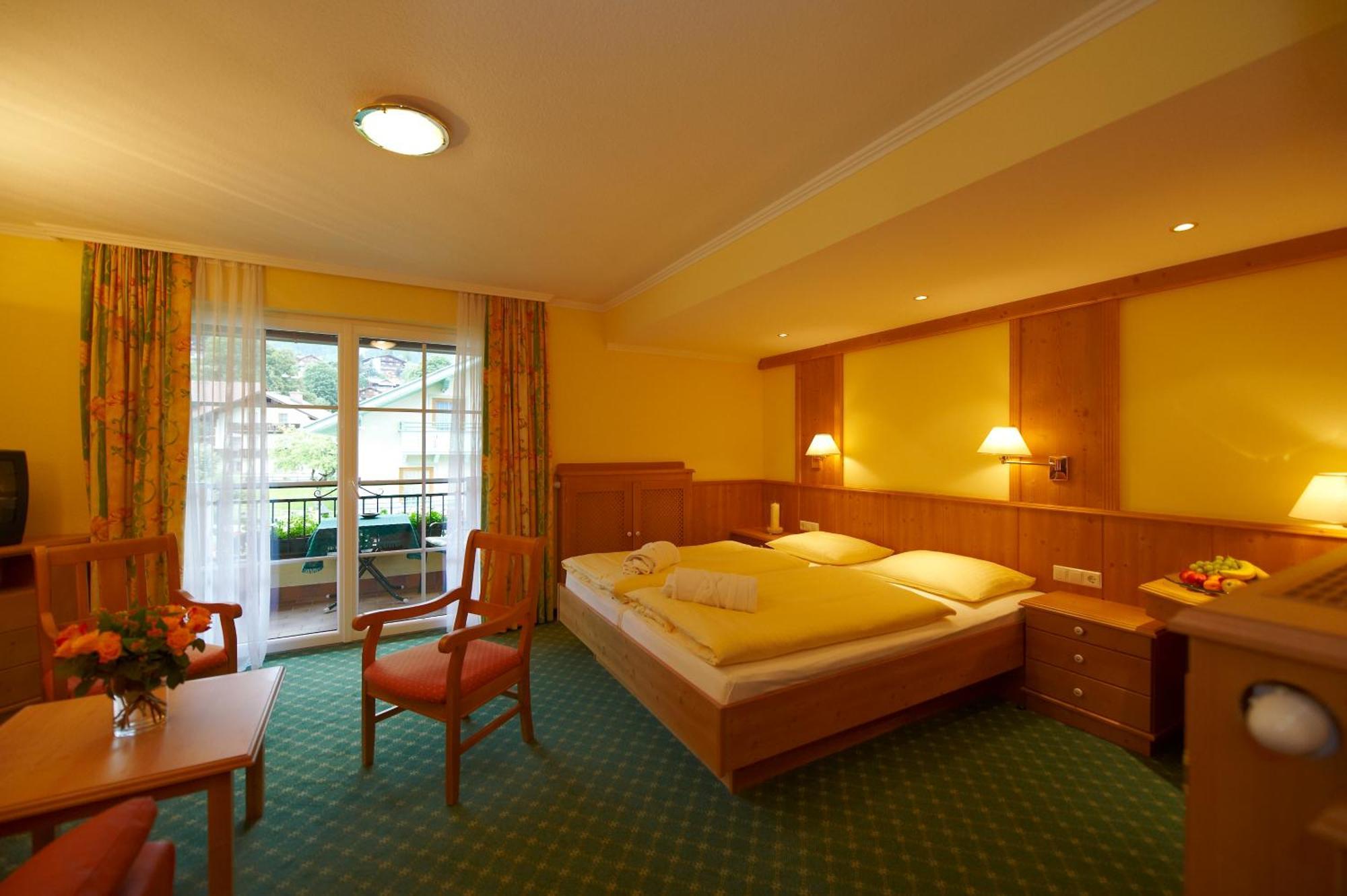 Hotel Martin 拉姆绍达赫斯坦 外观 照片
